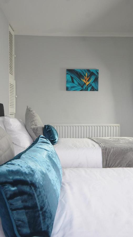 Portobello House - Four Bedroom House Perfect For Contractors - Sleeps 6 - Free Parking Wolverhampton Zewnętrze zdjęcie