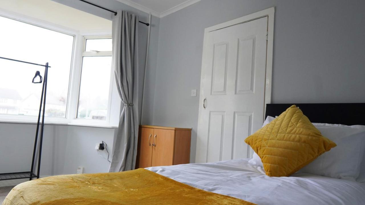 Portobello House - Four Bedroom House Perfect For Contractors - Sleeps 6 - Free Parking Wolverhampton Zewnętrze zdjęcie