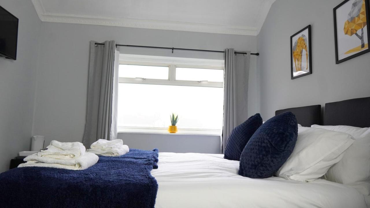 Portobello House - Four Bedroom House Perfect For Contractors - Sleeps 6 - Free Parking Wolverhampton Zewnętrze zdjęcie