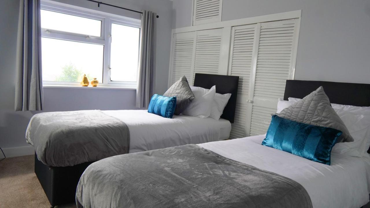 Portobello House - Four Bedroom House Perfect For Contractors - Sleeps 6 - Free Parking Wolverhampton Zewnętrze zdjęcie