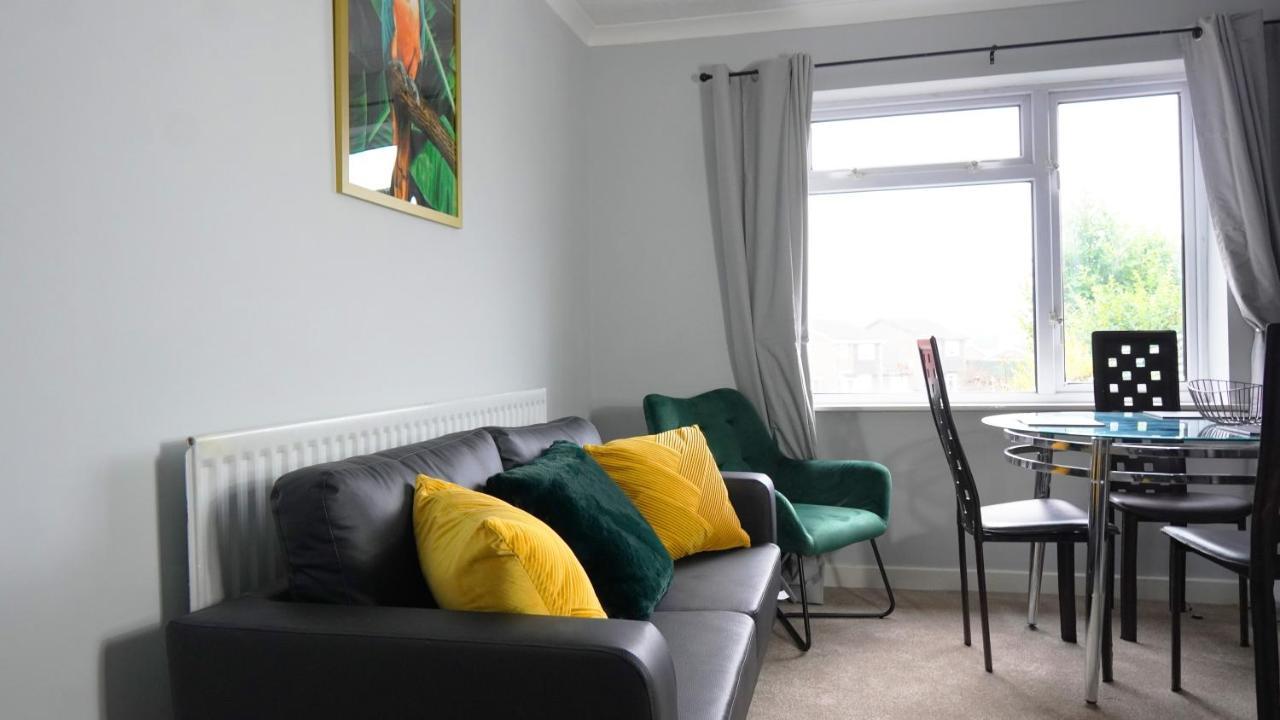 Portobello House - Four Bedroom House Perfect For Contractors - Sleeps 6 - Free Parking Wolverhampton Zewnętrze zdjęcie